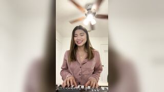 Jasminericegirl (Jasmine Rice) OnlyFans Leaks Asian Chinese gorilla grip coochie 32