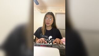 Jasminericegirl (Jasmine Rice) OnlyFans Leaks Asian Chinese gorilla grip coochie 28