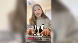 Jasminericegirl (Jasmine Rice) OnlyFans Leaks Asian Chinese gorilla grip coochie 51