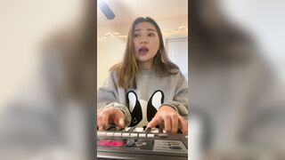 Jasminericegirl (Jasmine Rice) OnlyFans Leaks Asian Chinese gorilla grip coochie 51