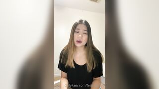 Jasminericegirl (Jasmine Rice) OnlyFans Leaks Asian Chinese gorilla grip coochie 14