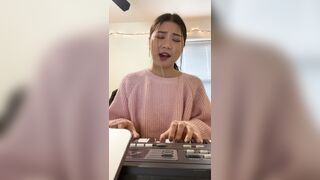 Jasminericegirl (Jasmine Rice) OnlyFans Leaks Asian Chinese gorilla grip coochie 10