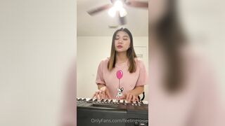 Jasminericegirl (Jasmine Rice) OnlyFans Leaks Asian Chinese gorilla grip coochie 24