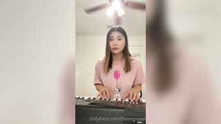 Jasminericegirl (Jasmine Rice) OnlyFans Leaks Asian Chinese gorilla grip coochie 24