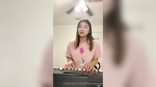 Jasminericegirl (Jasmine Rice) OnlyFans Leaks Asian Chinese gorilla grip coochie 24