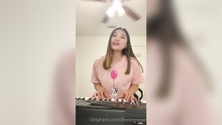 Jasminericegirl (Jasmine Rice) OnlyFans Leaks Asian Chinese gorilla grip coochie 24