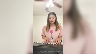 Jasminericegirl (Jasmine Rice) OnlyFans Leaks Asian Chinese gorilla grip coochie 24