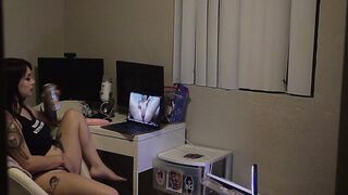 Enrapturesg (Elise Tails) OnlyFans Leaks Enrapture Nerdy Petite Curves Girl 28