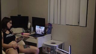 Enrapturesg (Elise Tails) OnlyFans Leaks Enrapture Nerdy Petite Curves Girl 28