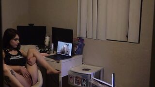 Enrapturesg (Elise Tails) OnlyFans Leaks Enrapture Nerdy Petite Curves Girl 28