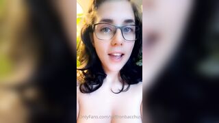 Saffronbacchus (Saffron Bacchus) OnlyFans Leaks Sexy Snaps of Candian Girl 5