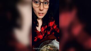 Saffronbacchus (Saffron Bacchus) OnlyFans Leaks Sexy Snaps of Candian Girl 19