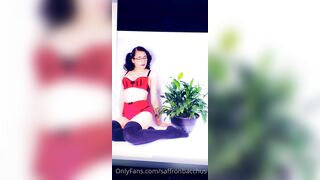 Saffronbacchus (Saffron Bacchus) OnlyFans Leaks Sexy Snaps of Candian Girl 3