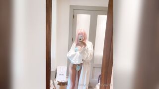 Vyvan Le (vyvanle) OnlyFans Leaks Netherlands Asian Chinese Babe 19