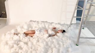 Vyvan Le (vyvanle) OnlyFans Leaks Netherlands Asian Chinese Babe 49