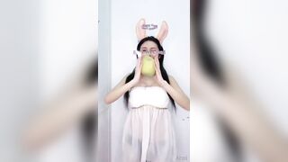 Vyvan Le (vyvanle) OnlyFans Leaks Netherlands Asian Chinese Babe 51