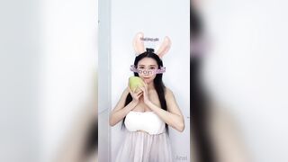 Vyvan Le (vyvanle) OnlyFans Leaks Netherlands Asian Chinese Babe 51