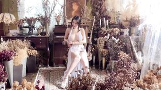 Vyvan Le (vyvanle) OnlyFans Leaks Netherlands Asian Chinese Babe 40