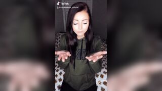 Troublekels (troublekels_official) OnlyFans Leaks Charleston Trouble Kels Girls 49