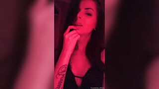 Troublekels (troublekels_official) OnlyFans Leaks Charleston Trouble Kels Girls 18