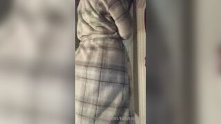 Mrs.hawtcakes (Amber) OnlyFans Leaks HawtAssMilf Soccer Milf with a Jicky Booty 306