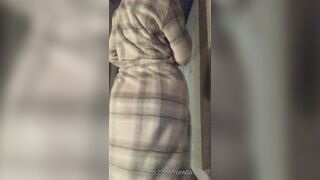 Mrs.hawtcakes (Amber) OnlyFans Leaks HawtAssMilf Soccer Milf with a Jicky Booty 306