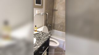 Mrs.hawtcakes (Amber) OnlyFans Leaks HawtAssMilf Soccer Milf with a Jicky Booty 101