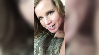 Kristikreamvip (paraprincess77) OnlyFans Leaks Paramedic 45 yo milf 140