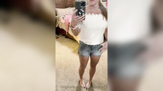 Kristikreamvip (paraprincess77) OnlyFans Leaks Paramedic 45 yo milf 730