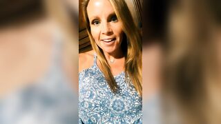 Kristikreamvip (paraprincess77) OnlyFans Leaks Paramedic 45 yo milf 485