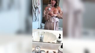 Kristikreamvip (paraprincess77) OnlyFans Leaks Paramedic 45 yo milf 653