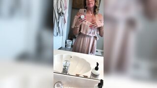 Kristikreamvip (paraprincess77) OnlyFans Leaks Paramedic 45 yo milf 653