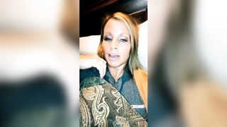 Kristikreamvip (paraprincess77) OnlyFans Leaks Paramedic 45 yo milf 364