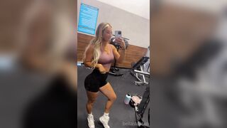 Bellaslaysxo (Bella) OnlyFans Leaks Blonde girl beautiful perky breast and big butt 13