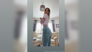 Itscourtxox (Courtney) OnlyFans Leaks its_courtxo Fetish Friendly Babe 9