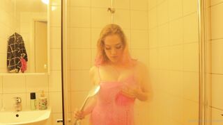 Amadani (Real_Amadani) OnlyFans Leaks Sweden redhead girl 97