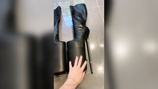 Rubyalexia (Ruby Alexia) OnlyFans Leaks pocket-sized Goth Fetish Queen 153