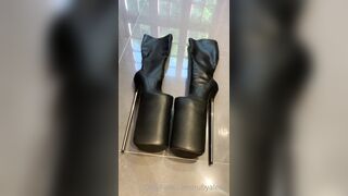 Rubyalexia (Ruby Alexia) OnlyFans Leaks pocket-sized Goth Fetish Queen 153