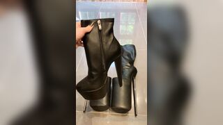 Rubyalexia (Ruby Alexia) OnlyFans Leaks pocket-sized Goth Fetish Queen 153