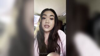Bbygirl_molly (Molly) OnlyFans Leaks Petite Freaky Asian girl booty & phat 8
