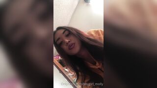 Bbygirl_molly (Molly) OnlyFans Leaks Petite Freaky Asian girl booty & phat 5
