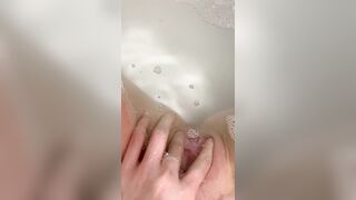 Tyleranderinx (TylerAndErin) OnlyFans Leaks 19 & 22 years old couple who love to get down and dirty 242