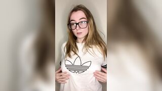 Tyleranderinx (TylerAndErin) OnlyFans Leaks 19 & 22 years old couple who love to get down and dirty 214