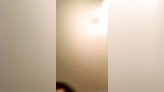 Tyleranderinx (TylerAndErin) OnlyFans Leaks 19 & 22 years old couple who love to get down and dirty 76