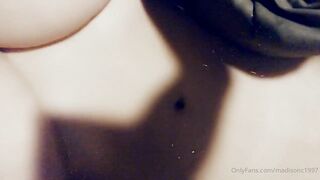 Madisonc1997 (Madison Carter) OnlyFans Leaks Maddi MFC model Natural 30HH boobs Super Dork 42