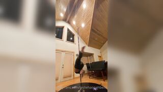 Leslie Golden (lesliehannahbelle) OnlyFans Leaks Instagram Star is a Former Cheerleader 20