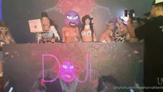 Leslie Golden (lesliehannahbelle) OnlyFans Leaks Instagram Star is a Former Cheerleader 23