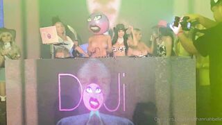 Leslie Golden (lesliehannahbelle) OnlyFans Leaks Instagram Star is a Former Cheerleader 23