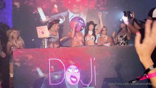 Leslie Golden (lesliehannahbelle) OnlyFans Leaks Instagram Star is a Former Cheerleader 23