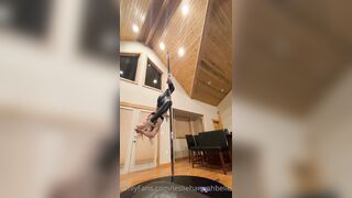 Leslie Golden (lesliehannahbelle) OnlyFans Leaks Instagram Star is a Former Cheerleader 21